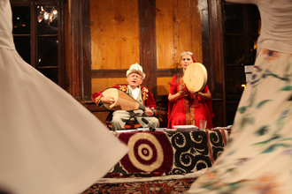 Oruç Güvenc