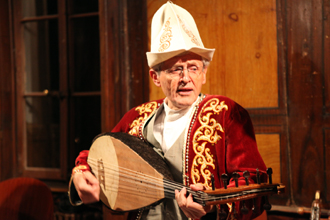 Oruç Güvenc